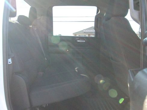 Used 2020 Chevrolet Silverado 3500 LT image 12