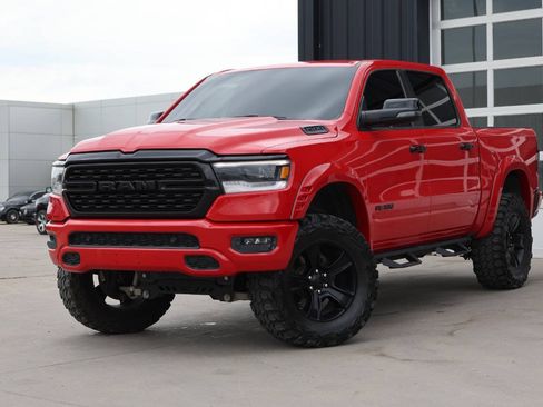 Used 2024 RAM 1500 Big Horn AWD/4WD image 3