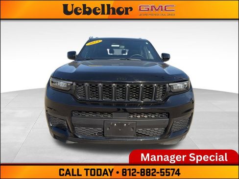 Used 2023 Jeep Grand Cherokee L Laredo AWD/4WD image 14