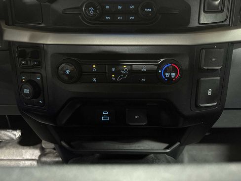 Used 2021 Ford F150 XL w/ Trailer Tow Package image 21