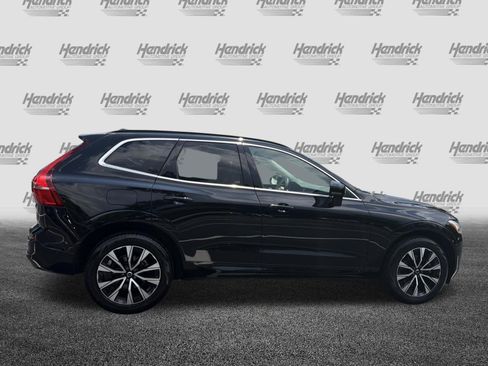 Certified 2023 Volvo XC60 B5 Core w/ Climate Package AWD/4WD image 11