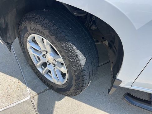 Certified 2024 Chevrolet Silverado 1500 LT w/ Z71 Off-Road Package image 34