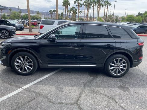 Used 2020 Lincoln Corsair FWD w/ Premium Package image 7