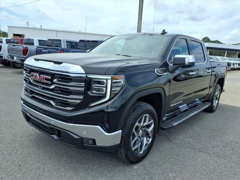 New 2026 GMC Sierra 1500 SLT w/ SLT Premium Plus Package AWD/4WD image 3