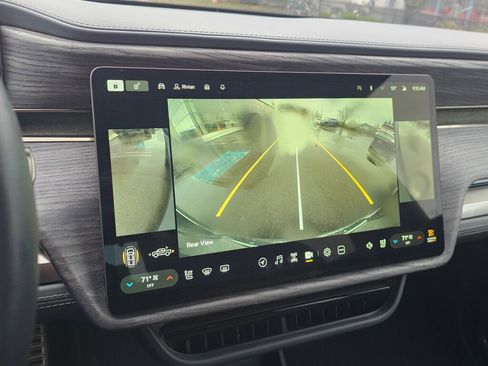 Used 2022 Rivian R1T Launch Edition image 35