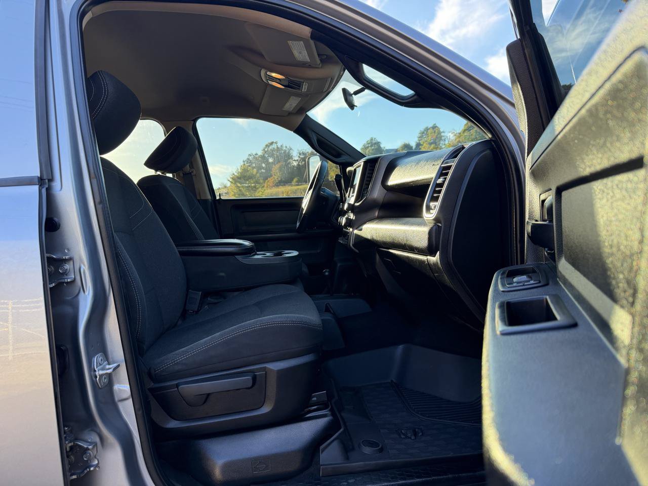 Used 2020 RAM 2500 Tradesman AWD/4WD image 35