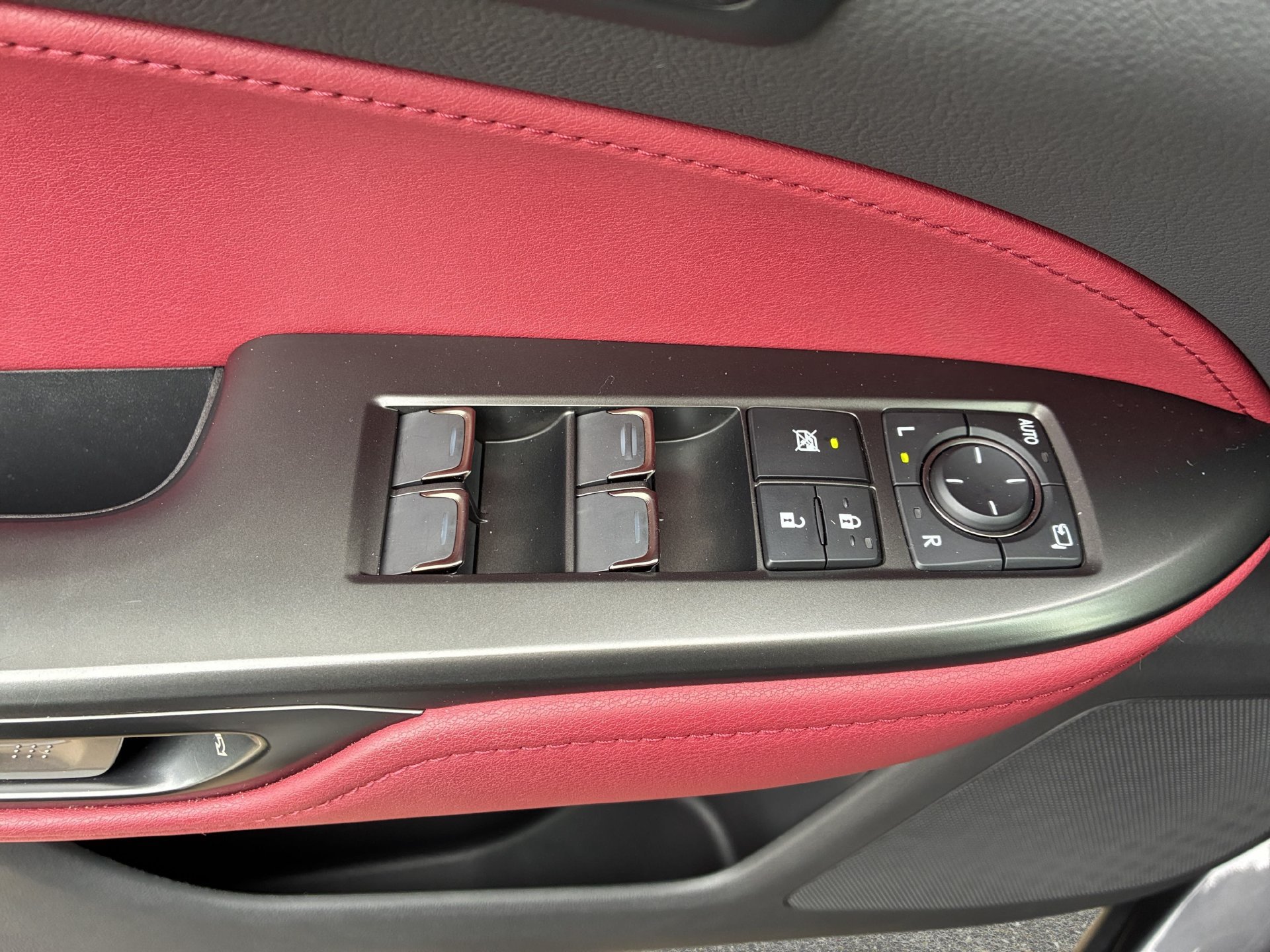 Used 2025 Lexus NX 350 AWD w/ Accessory Package (2T) image 27