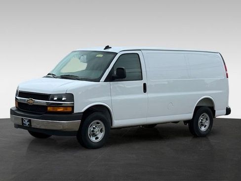 New 2025 Chevrolet Express 2500 w/ Driver Convenience Package RWD image 9