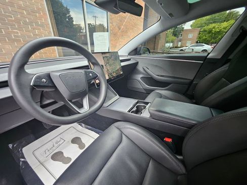 Used 2024 Tesla Model 3 Long Range RWD image 38