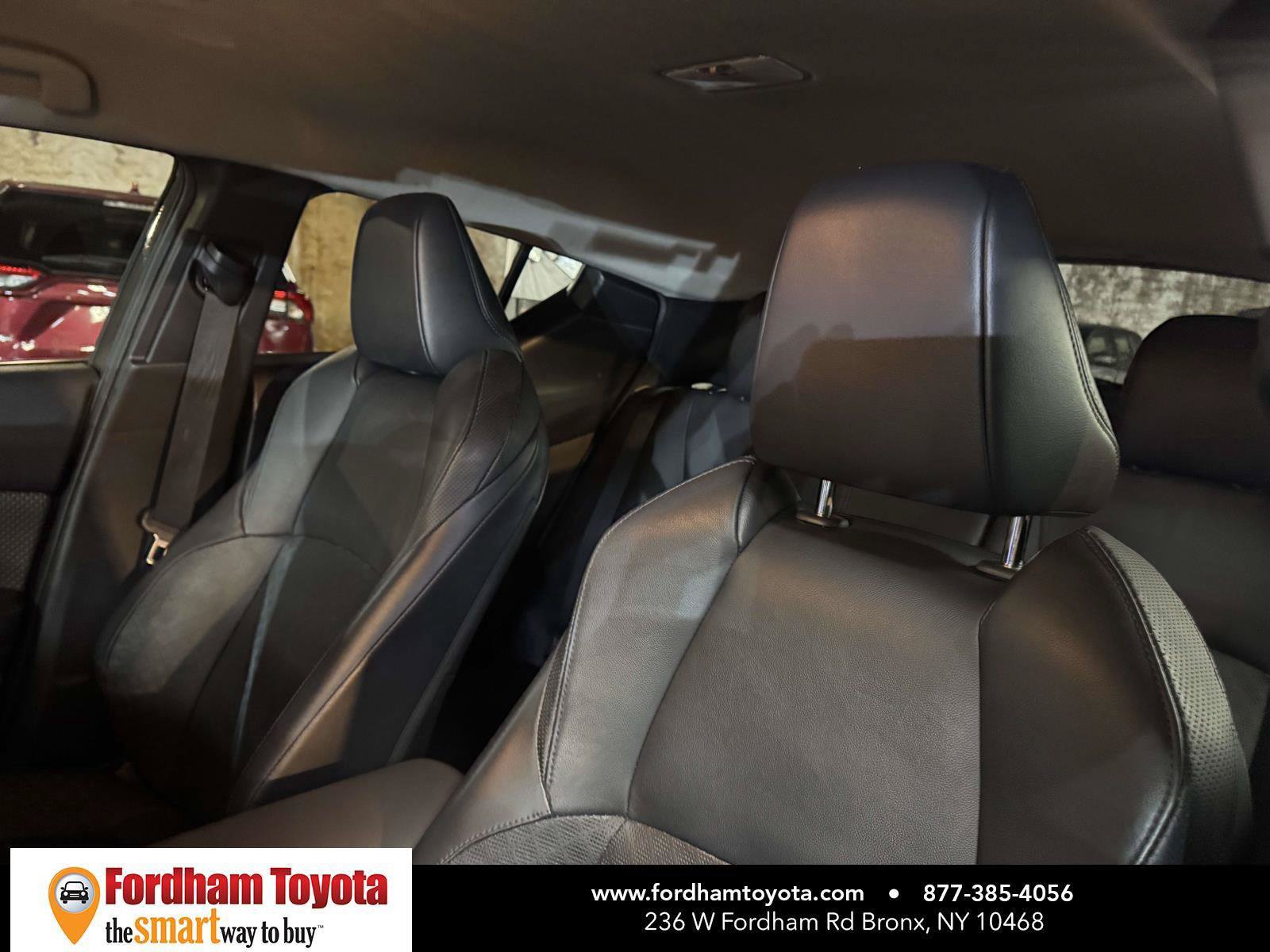 Used 2020 Toyota C-HR Limited FWD image 19