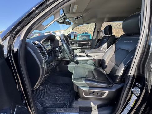 Used 2022 RAM 1500 Laramie image 9