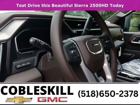 New 2025 GMC Sierra 2500 Denali w/ Denali Reserve Package image 13