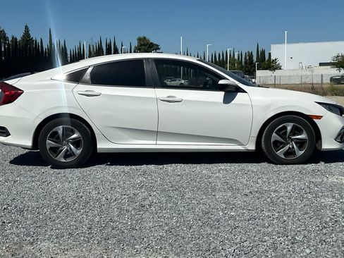 Used 2019 Honda Civic LX image 9