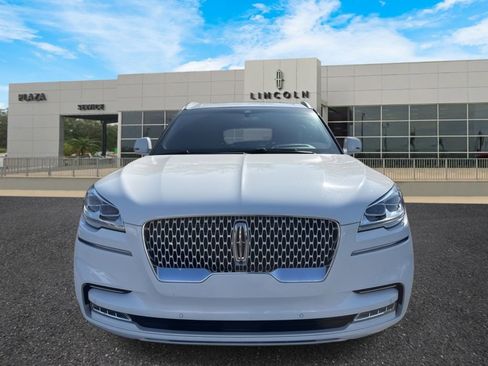 Used 2021 Lincoln Aviator Reserve w/ Equipment Group 210A image 8