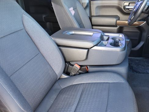 Used 2020 Chevrolet Silverado 1500 LT image 12