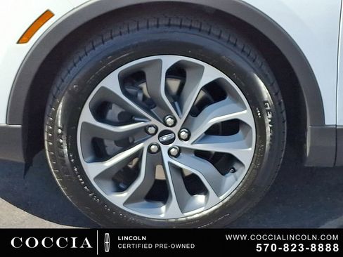 Certified 2023 Lincoln Nautilus Reserve AWD/4WD image 8