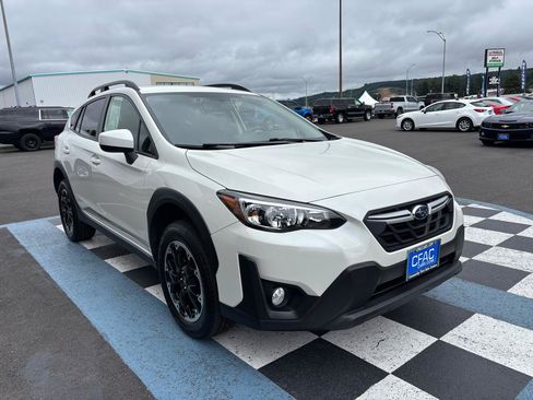 Used 2022 Subaru Crosstrek 2.0i Premium w/ Popular Package #3 AWD/4WD image 7