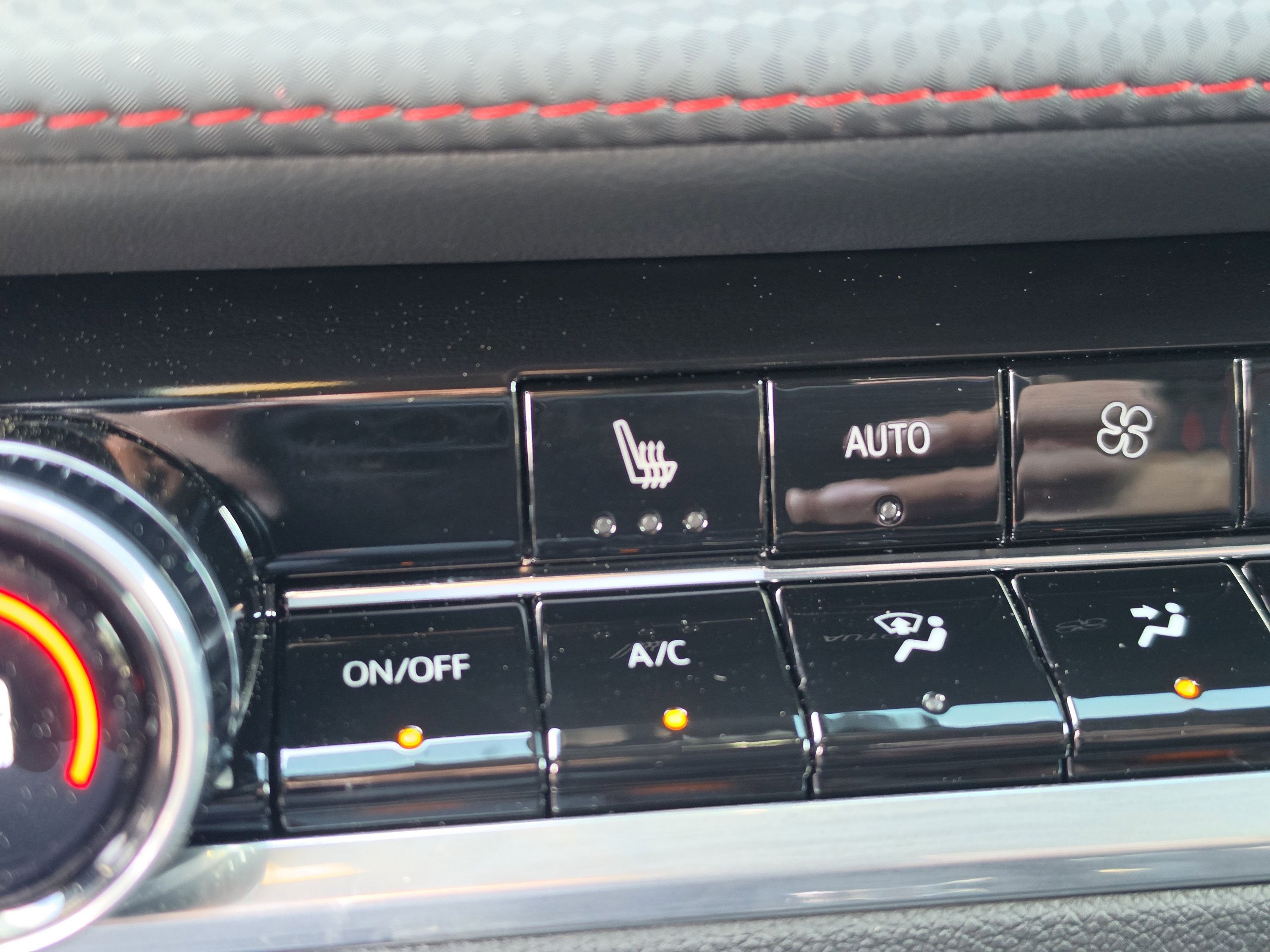New 2026 Chevrolet Equinox RS w/ Safety and Technology Package FWD image 29