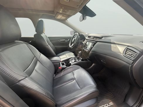 Used 2018 Nissan Rogue SL AWD/4WD image 18