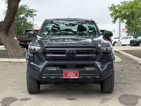 Certified 2024 Toyota Tacoma SR5 AWD/4WD image 2