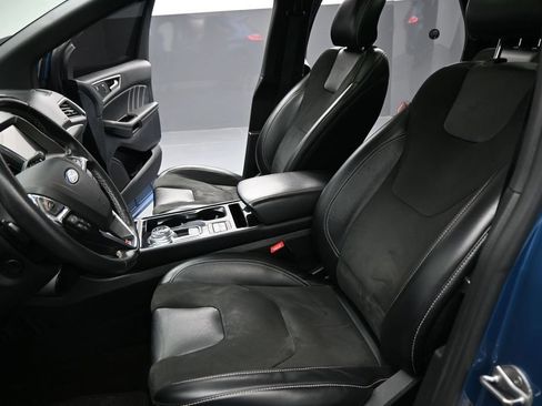 Certified 2019 Ford Edge ST w/ Equipment Group 401A AWD/4WD image 10