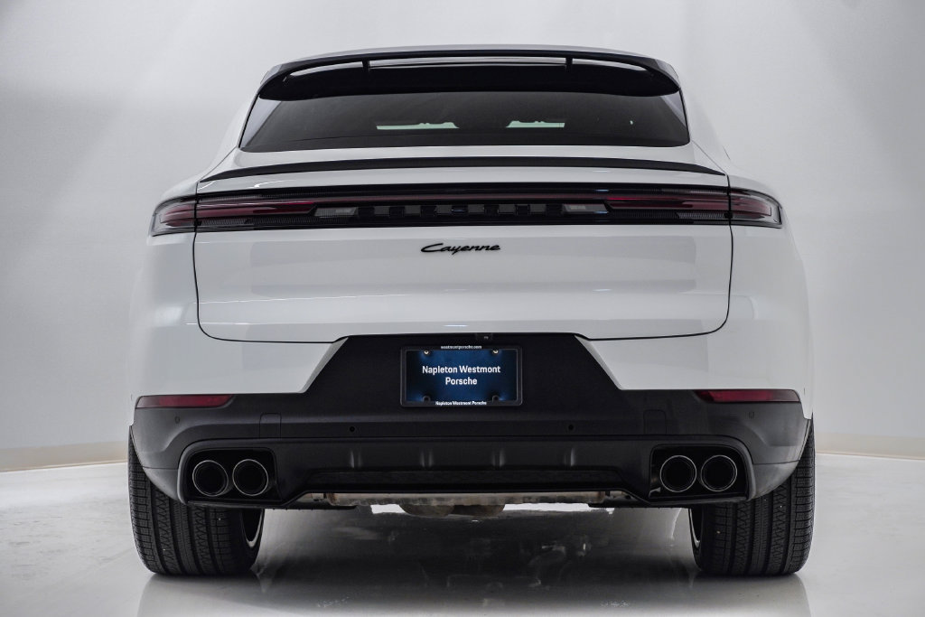 Certified 2026 Porsche Cayenne Coupe AWD/4WD image 10