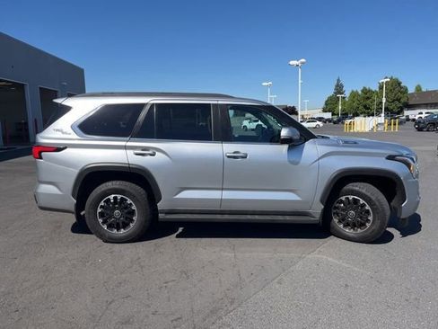 Used 2024 Toyota Sequoia SR5 w/ SR5 Premium Package image 4