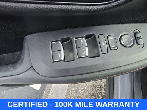 Used 2024 Honda HR-V Sport image 14