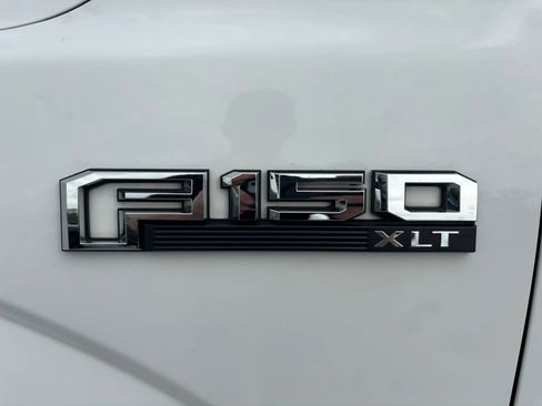 Used 2019 Ford F150 XLT w/ Equipment Group 302A Luxury image 13