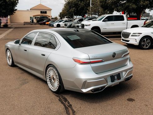 Used 2025 BMW 760i xDrive AWD/4WD image 18