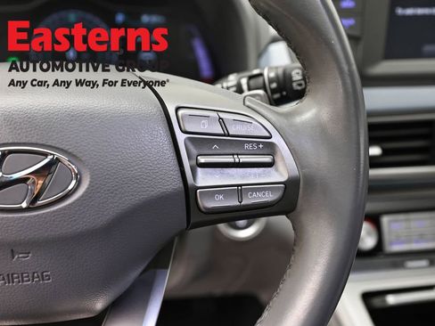 Used 2019 Hyundai Kona Limited image 16