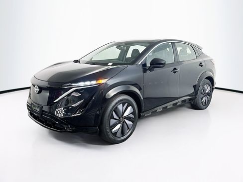 Used 2023 Nissan Ariya FWD image 3