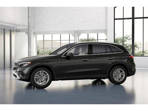 New 2026 Mercedes-Benz GLC 300 4MATIC image 36