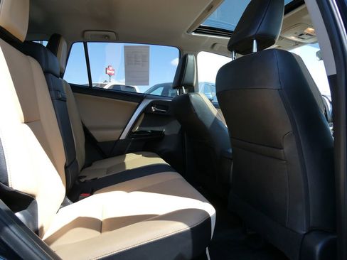 Used 2018 Toyota RAV4 Limited w/ Advanced Technology Package AWD/4WD image 16