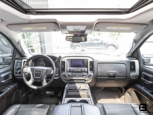 Used 2015 GMC Sierra 2500 Denali w/ Duramax Plus Package AWD/4WD image 16