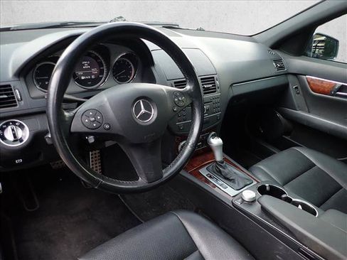 Used 2011 Mercedes-Benz C 300 4MATIC Sedan image 7