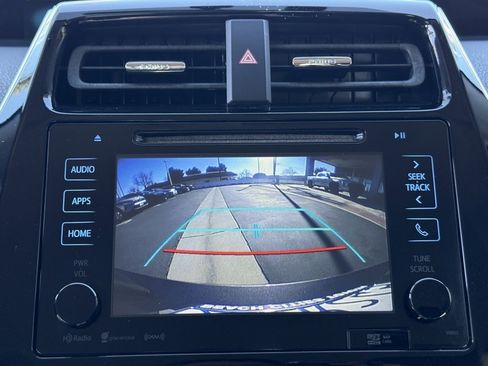 Used 2016 Toyota Prius Three image 24