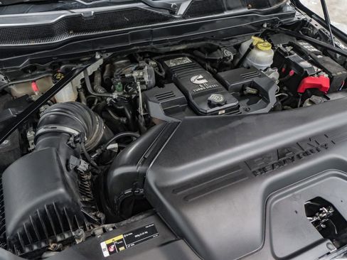 Used 2022 RAM 3500 Laramie image 63