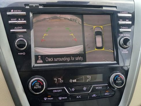 Used 2019 Nissan Murano Platinum w/ Cargo Package image 21