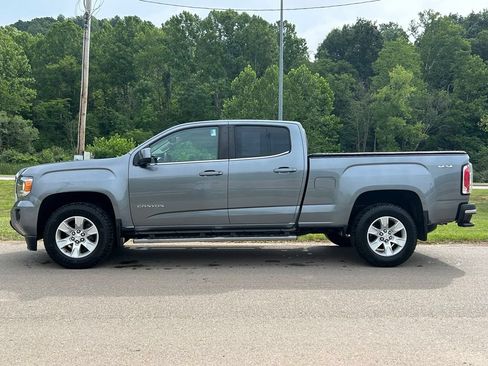 Used 2018 GMC Canyon SLE w/ SLE Convenience Package AWD/4WD image 4