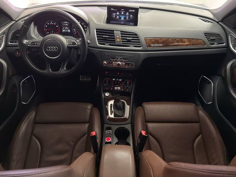 Used 2017 Audi Q3 2.0T Prestige w/ Prestige Package image 30