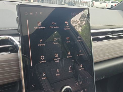 New 2025 GMC Sierra EV Denali image 22