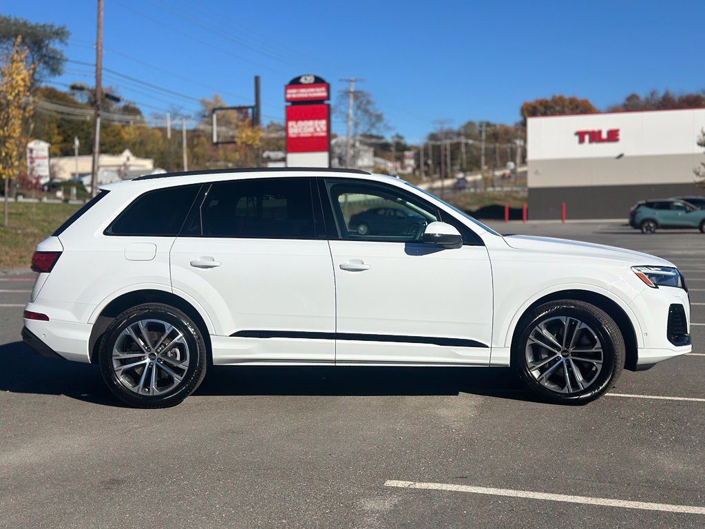 Used 2026 Audi Q7 2.0T Premium AWD/4WD image 8