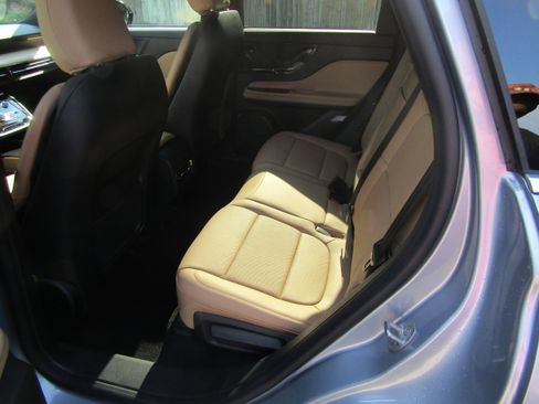 Used 2022 Lincoln Corsair Reserve w/ Equipment Group 201A image 14