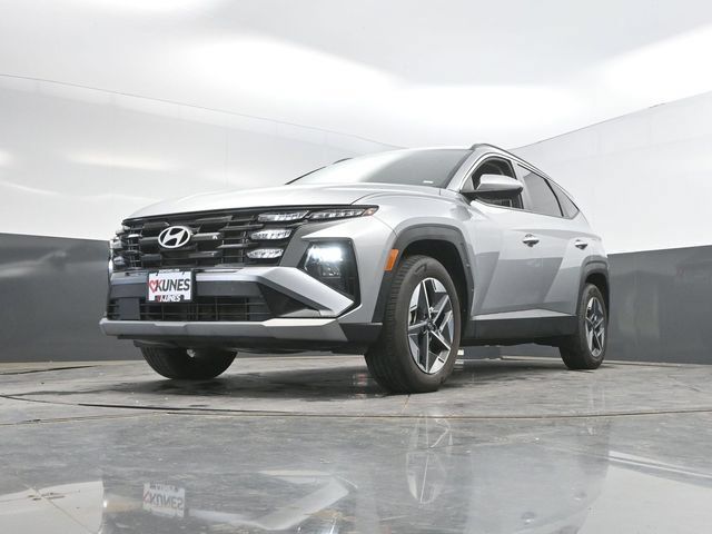 Used 2025 Hyundai Tucson SEL AWD/4WD image 49