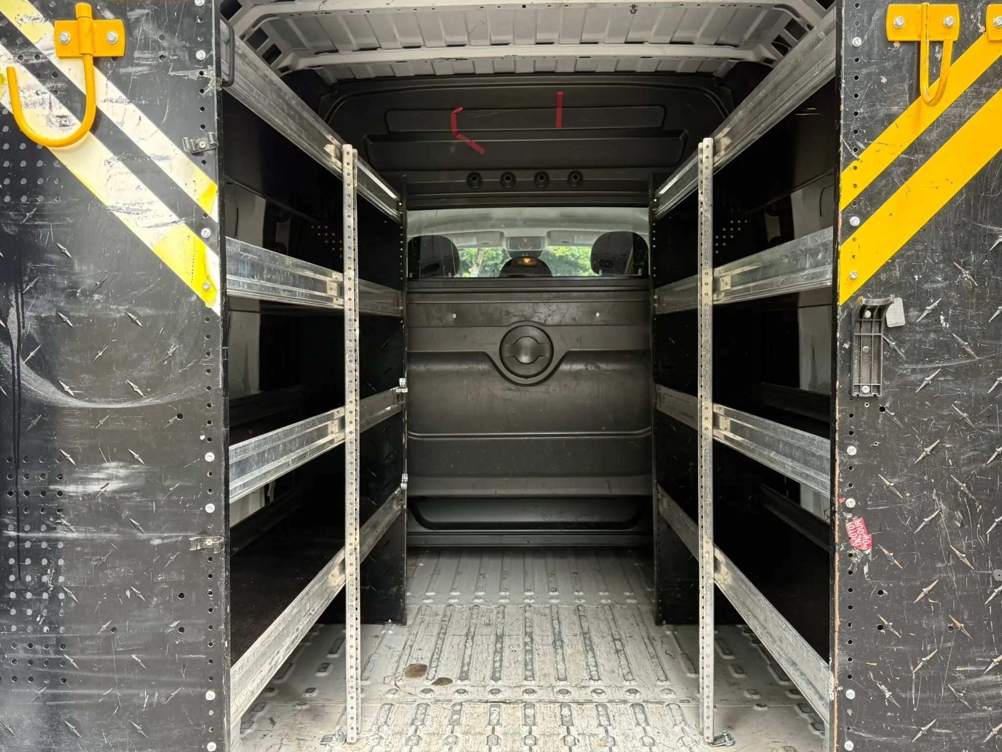 Used 2021 RAM ProMaster 2500 FWD image 3