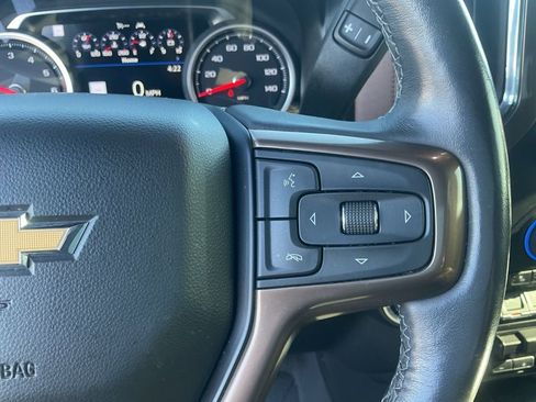 Used 2019 Chevrolet Silverado 1500 High Country w/ Technology Package image 15