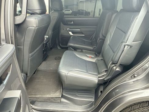 Used 2025 Toyota Sequoia Platinum image 24