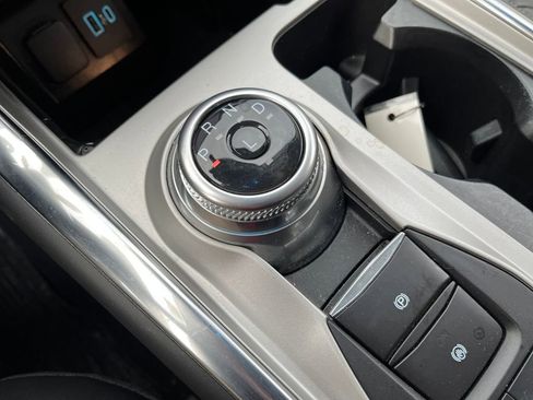 Used 2023 Ford Explorer XLT w/ Equipment Group 202A image 21