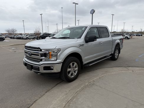 Used 2018 Ford F150 XLT w/ Equipment Group 302A Luxury image 2